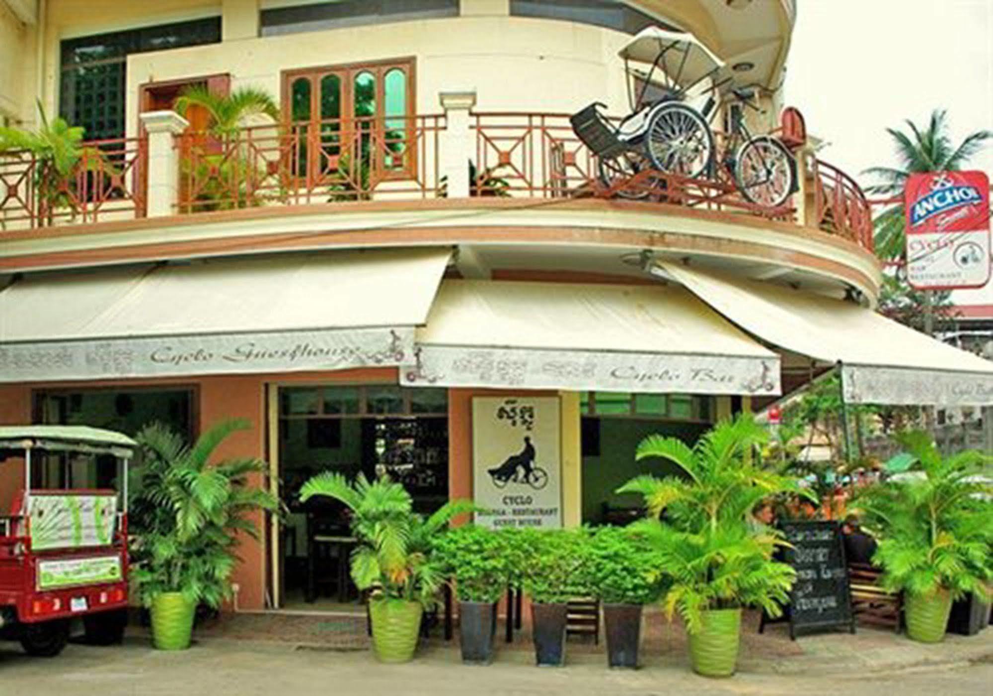 Cyclo Hotel-Bar-Restaurant Phnom Penh Dış mekan fotoğraf