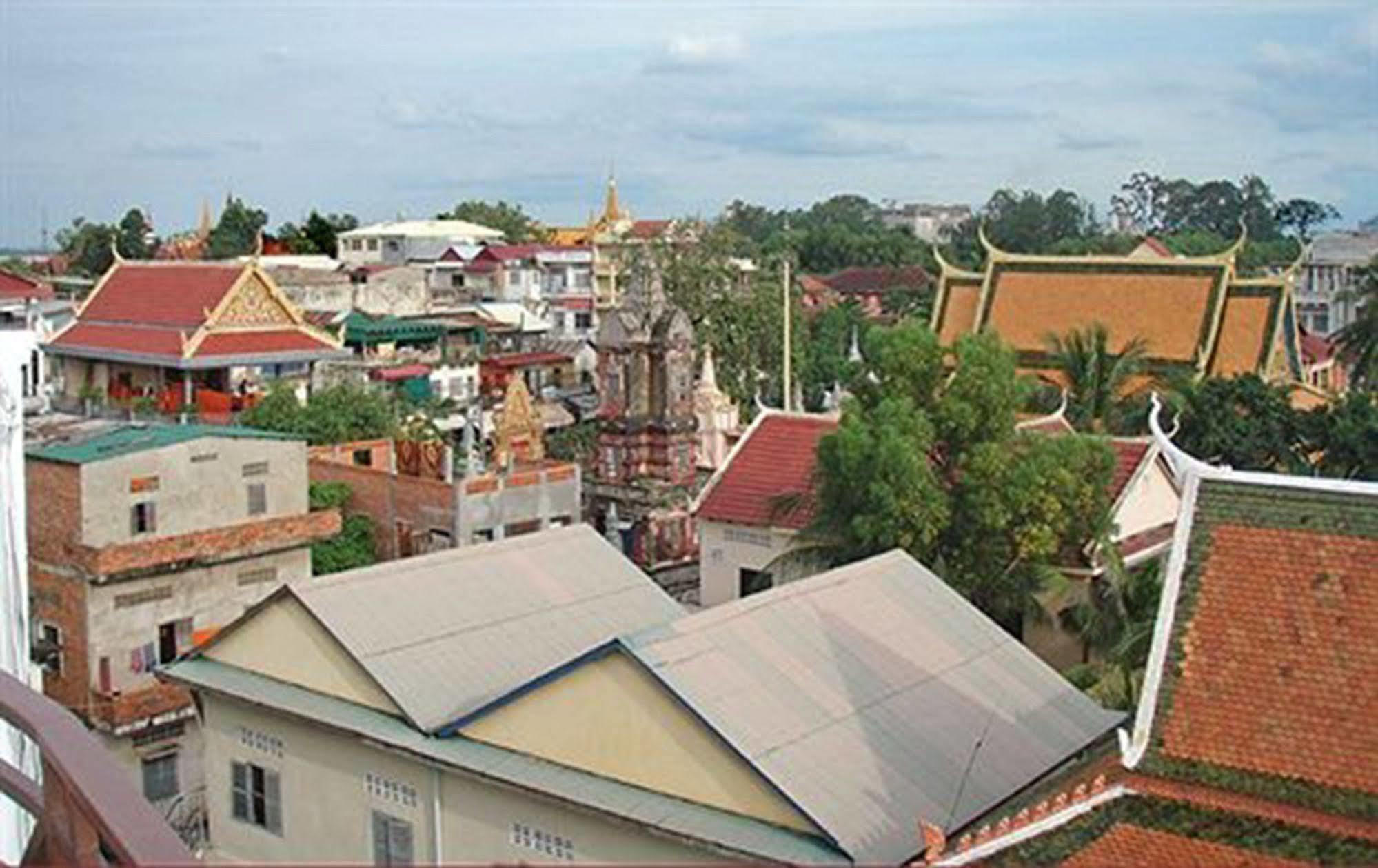 Cyclo Hotel-Bar-Restaurant Phnom Penh Dış mekan fotoğraf
