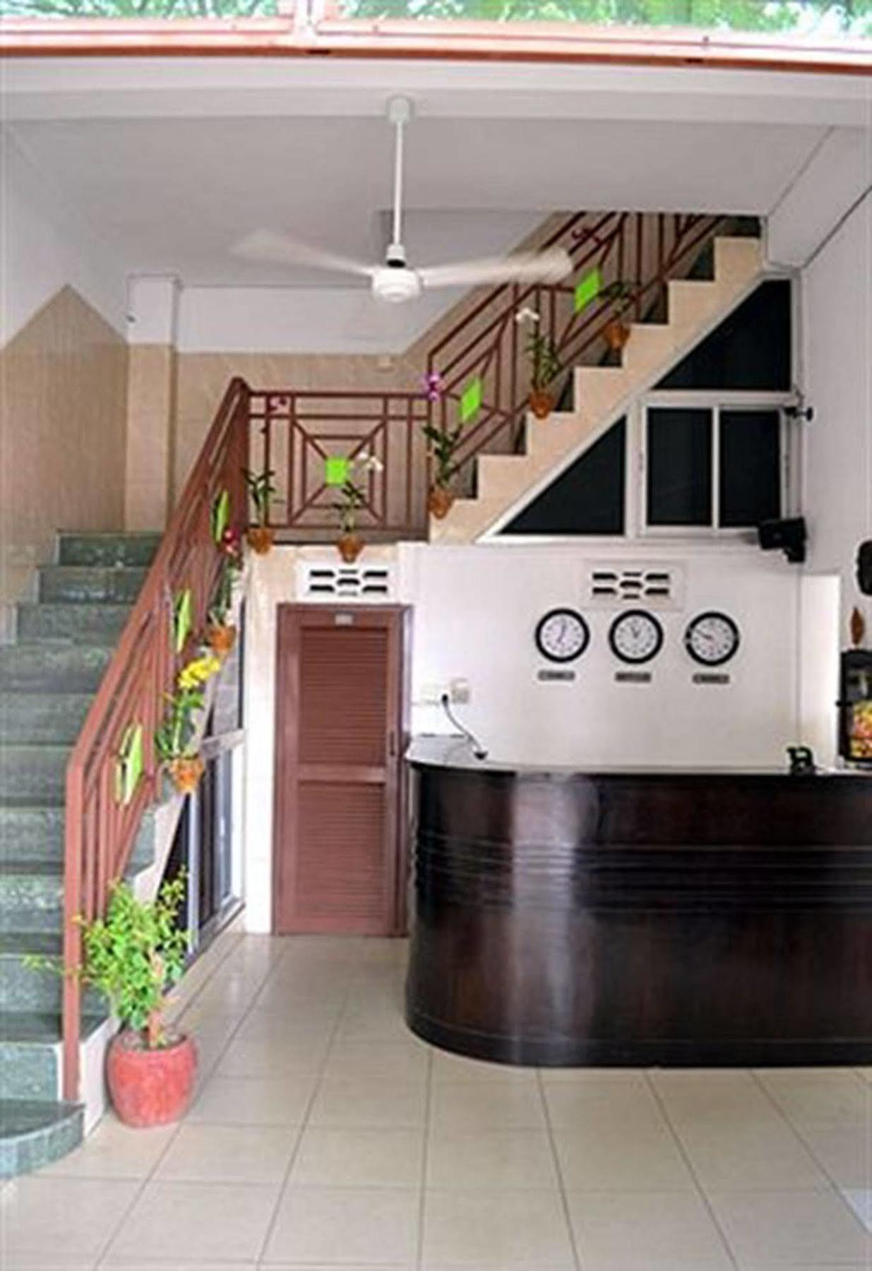 Cyclo Hotel-Bar-Restaurant Phnom Penh Dış mekan fotoğraf